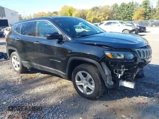 ✅ 2023 Jeep Compass Sport • VIN: 3C4NJDAN9PT567504 • Lot: 43500898. Wystawiony na IAAI z przebiegiem 48 626 mil. Bezpłatny archiwum sprzedaży aukcyjnych z USA i szczegółowy raport historii pojazdu na DreamBid. Zdjęcie 1.