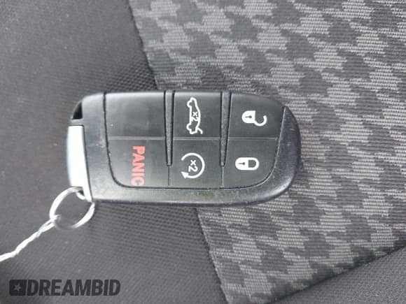 ✅ 2023 Dodge Charger GT • VIN: 2C3CDXMG1PH545281 • Lot: 41814194. Wystawiony na IAAI z przebiegiem 26 310 mil. Bezpłatny archiwum sprzedaży aukcyjnych z USA i szczegółowy raport historii pojazdu na DreamBid. Zdjęcie 11.