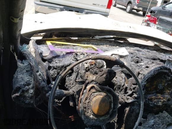 ✅ 2014 MINI Countryman • VIN: WMWZB3C5XEWR42262 • Lot: 42391574. Listed on IAAI with Not provided. Free auction sales archive from the USA and detailed vehicle history report at DreamBid. Image 7.