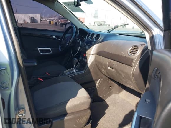 ✅ 2013 Chevrolet Captiva Sport LT • VIN: 3GNAL3EK6DS638007 • Lot: 40571291. Wystawiony na IAAI z przebiegiem 132 603 mil. Bezpłatny archiwum sprzedaży aukcyjnych z USA i szczegółowy raport historii pojazdu na DreamBid. Zdjęcie 5.