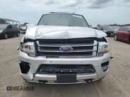 ✅ 2017 Ford Expedition Limited • VIN: 1FMJU2AT6HEA27453 • Lot: 65981725. Wystawiony na Copart z przebiegiem 97 294 mil. Bezpłatny archiwum sprzedaży aukcyjnych z USA i szczegółowy raport historii pojazdu na DreamBid. Zdjęcie 5.