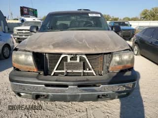 ✅ 2005 Chevrolet Silverado 1500 Z71 • VIN: 1GCEK19B55Z258124 • Лот: 74917894. Опубликован ранее на Copart с пробегом 263 268 миль. Бесплатный доступ к архиву аукционных продаж из США и подробный отчёт об истории автомобиля на DreamBid. Изображение 5.