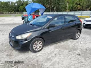 2012 Hyundai Accent GS z VIN KMHCT5AE2CU007665, wystawiony jako Copart lot #71221505 z przebiegiem 149 355 mil mil oraz Nie do naprawy • Non repairable. Historia ofert i sprzedaży dostępna na DreamBid. Obrazek 1.