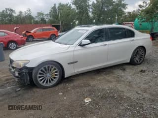 ✅ 2011 BMW 7 Series 740Li • VIN: WBAKB4C55BC574125 • Lot: 71612445. Listed on Copart with 119,308 mi. Free auction sales archive from the USA and detailed vehicle history report at DreamBid. Image 1.