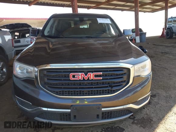✅ 2018 GMC Acadia SLE • VIN: 1GKKNKLA9JZ224640 • Lot: 42566158. Listed on IAAI with 196,481 mi. Free auction sales archive from the USA and detailed vehicle history report at DreamBid. Image 13.