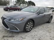 ✅ 2020 Lexus ES 350 Ultra Luxury • VIN: 58ACZ1B12LU055016 • Lot: 44420915. Wystawiony na Copart z przebiegiem 104 906 mil. Bezpłatny archiwum sprzedaży aukcyjnych z USA i szczegółowy raport historii pojazdu na DreamBid. Zdjęcie 1.
