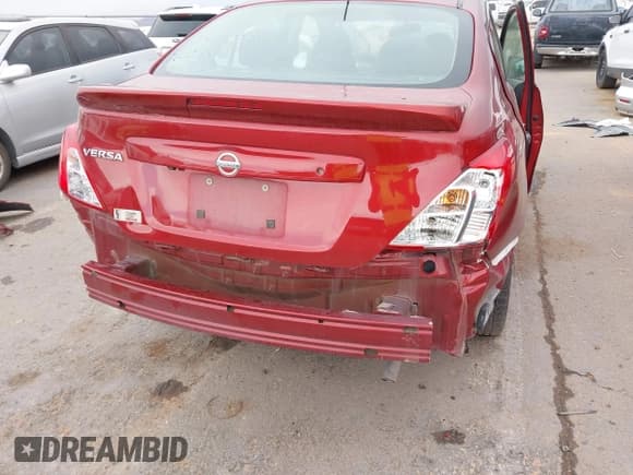 ✅ 2019 Nissan Versa S Plus • VIN: 3N1CN7AP0KL822714 • Lot: 41967524. Listed on IAAI with 75,759 mi. Free auction sales archive from the USA and detailed vehicle history report at DreamBid. Image 13.