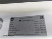 ✅ 2019 Chevrolet Silverado 1500 LT • VIN: 1GCPWCED4KZ111207 • Lot: 42992857. Wystawiony na IAAI z przebiegiem 86 934 mil. Bezpłatny archiwum sprzedaży aukcyjnych z USA i szczegółowy raport historii pojazdu na DreamBid. Zdjęcie 9.