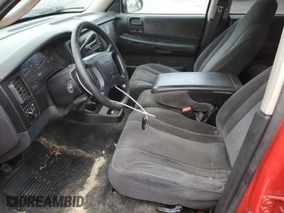 ✅ 2003 Dodge Dakota Sport • VIN: 1D7HG38N63S161340 • Lot: 51492925. Wystawiony na Copart z przebiegiem 306 133 mil. Bezpłatny archiwum sprzedaży aukcyjnych z USA i szczegółowy raport historii pojazdu na DreamBid. Zdjęcie 7.