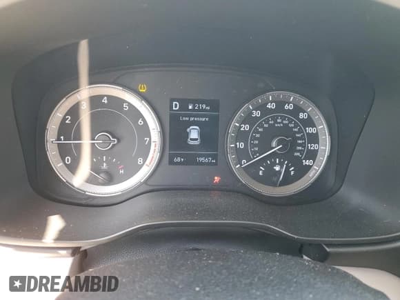 ✅ 2020 Hyundai Venue SEL • VIN: KMHRC8A30LU034311 • Lot: 49376155. Listed on Copart with 19,567 mi. Free auction sales archive from the USA and detailed vehicle history report at DreamBid. Image 9.