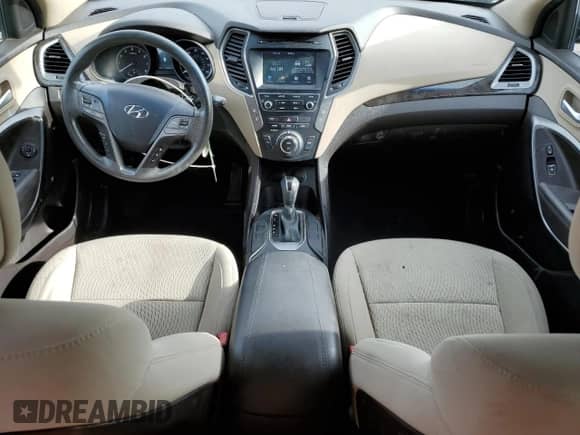 2017 Hyundai Santa Fe 2.4L z VIN 5NMZUDLB3HH025020, wystawiony jako Copart lot #84997425 z przebiegiem 139 041 mil mil oraz Szkoda całkowita • Salvage title. Historia ofert i sprzedaży dostępna na DreamBid. Obrazek 8.