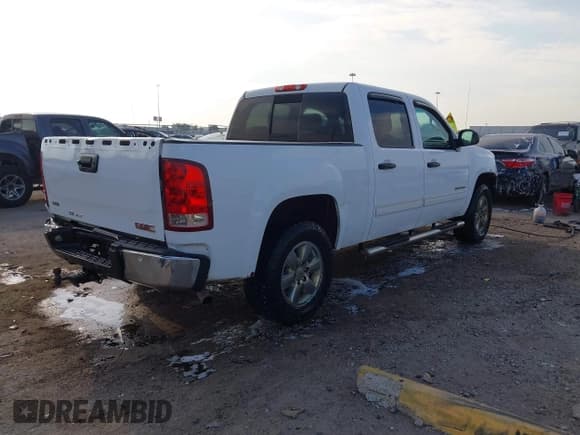 ✅ 2012 GMC Sierra 1500 SLE • VIN: 3GTP2VE79CG149583 • Лот: 43208325. Опубликован ранее на IAAI с пробегом 319 597 миль. Бесплатный доступ к архиву аукционных продаж из США и подробный отчёт об истории автомобиля на DreamBid. Изображение 4.