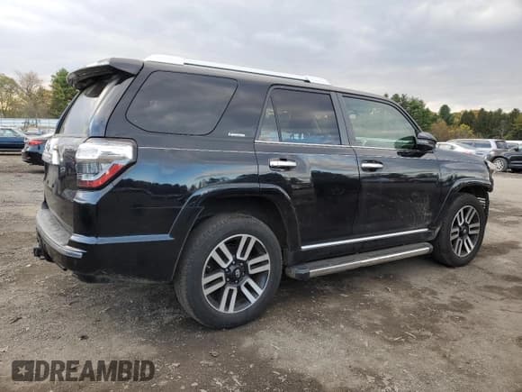 ✅ 2016 Toyota 4Runner Limited • VIN: JTEBU5JR4G5389077 • Lot: 82599255. Listed on Copart with 82,865 mi. Free auction sales archive from the USA and detailed vehicle history report at DreamBid. Image 3.