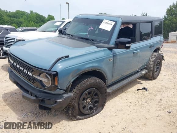✅ 2021 Ford Bronco • VIN: 1FMEE5DP5MLA71724 • Лот: 42286668. Опубликован ранее на IAAI с пробегом 38 239 миль. Бесплатный доступ к архиву аукционных продаж из США и подробный отчёт об истории автомобиля на DreamBid. Изображение 2.