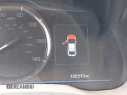 ✅ 2017 Hyundai Ioniq Blue • VIN: KMHC65LC7HU024102 • Lot: 42057067. Wystawiony na IAAI z przebiegiem 126 313 mil. Bezpłatny archiwum sprzedaży aukcyjnych z USA i szczegółowy raport historii pojazdu na DreamBid. Zdjęcie 14.