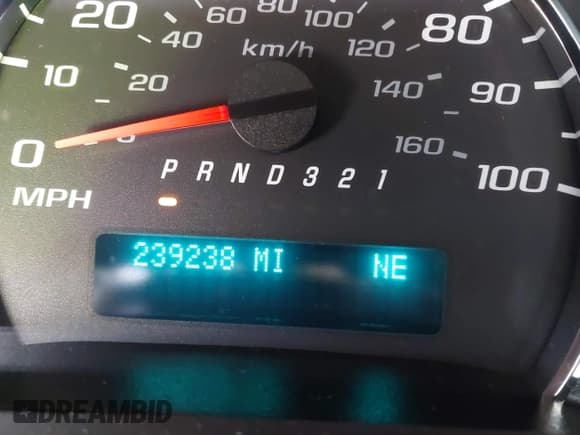 ✅ 2010 Chevrolet Express Cargo • VIN: 1GCUGADX0A1162118 • Lot: 42162387. Listed on IAAI with 239,238 mi. Free auction sales archive from the USA and detailed vehicle history report at DreamBid. Image 15.