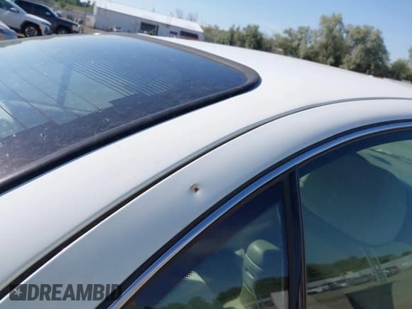 ✅ 2002 Oldsmobile Alero GL1 • VIN: 1G3NL52F72C280657 • Lot: 42641037. Wystawiony na IAAI z przebiegiem 94 691 mil. Bezpłatny archiwum sprzedaży aukcyjnych z USA i szczegółowy raport historii pojazdu na DreamBid. Zdjęcie 13.