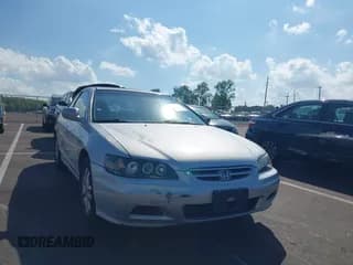 ✅ 2002 Honda Accord EX • VIN: 1HGCG22552A020417 • Lot: 42798449. Listed on IAAI with 215,539 mi. Free auction sales archive from the USA and detailed vehicle history report at DreamBid. Image 1.