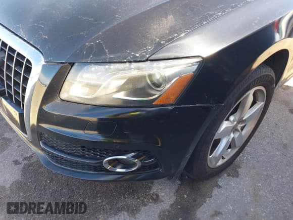 ✅ 2011 Audi Q5 Prestige • VIN: WA1WKAFP1BA108245 • Lot: 43800887. Listed on IAAI with 187,201 mi. Free auction sales archive from the USA and detailed vehicle history report at DreamBid. Image 6.