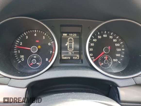 ✅ 2013 Volkswagen Golf • VIN: WVWAB7AJ2DW116561 • Lot: 70350615. Listed on Copart with 168,373 mi. Free auction sales archive from the USA and detailed vehicle history report at DreamBid. Image 9.