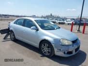 ✅ 2006 Volkswagen Jetta 2.5L • VIN: 3VWSG71K06M666629 • Лот: 42103342. Опубликован ранее на IAAI с пробегом 183 506 миль. Бесплатный доступ к архиву аукционных продаж из США и подробный отчёт об истории автомобиля на DreamBid. Изображение 1.