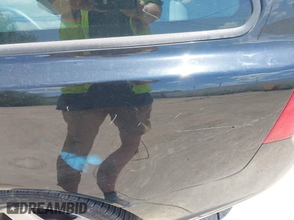 ✅ 2008 Volvo V50 2.4L • VIN: YV1MW382282378922 • Лот: 42820001. Опубликован ранее на IAAI с пробегом 160 489 миль. Бесплатный доступ к архиву аукционных продаж из США и подробный отчёт об истории автомобиля на DreamBid. Изображение 6.