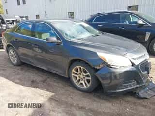 2014 Chevrolet Malibu LT z VIN 1G11C5SLXEF300724, wystawiony jako IAAI lot #43407219 z przebiegiem 136 592 mil mil oraz . Historia ofert i sprzedaży dostępna na DreamBid. Obrazek 1.