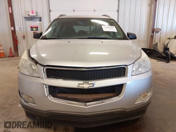 ✅ 2009 Chevrolet Traverse LS • VIN: 1GNER13D59S140148 • Lot: 43605643. Wystawiony na IAAI z przebiegiem 163 348 mil. Bezpłatny archiwum sprzedaży aukcyjnych z USA i szczegółowy raport historii pojazdu na DreamBid. Zdjęcie 12.