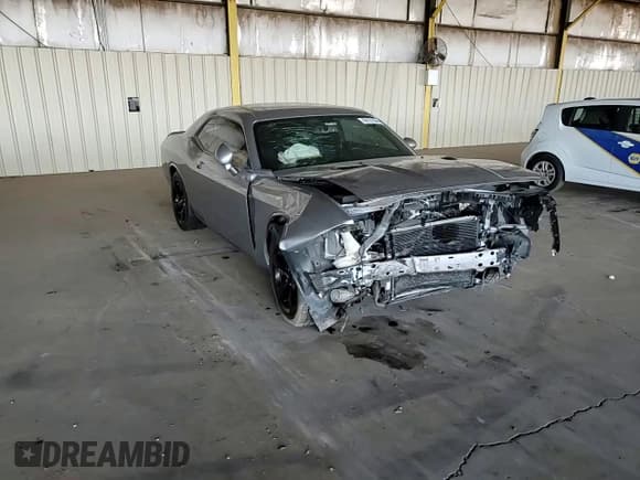 ✅ 2013 Dodge Challenger SXT Plus • VIN: 2C3CDYAGXDH632778 • Lot: 69121654. Wystawiony na Copart z przebiegiem Nie podano. Bezpłatny archiwum sprzedaży aukcyjnych z USA i szczegółowy raport historii pojazdu na DreamBid. Zdjęcie 10.