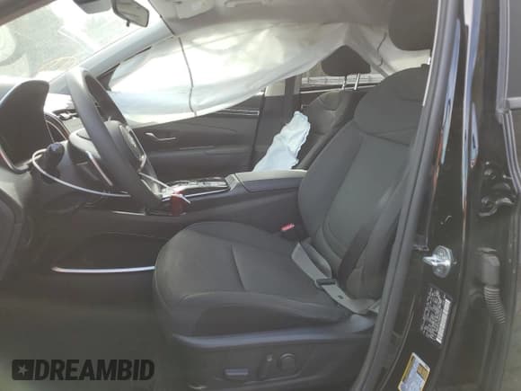 ✅ 2022 Hyundai Tucson Blue • VIN: KM8JBCA15NU030520 • Lot: 79045524. Wystawiony na Copart z przebiegiem 34 541 mil. Bezpłatny archiwum sprzedaży aukcyjnych z USA i szczegółowy raport historii pojazdu na DreamBid. Zdjęcie 7.