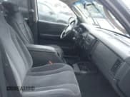 ✅ 2004 Dodge Dakota SLT • VIN: 1D7HG48N04S718220 • Lot: 42258803. Wystawiony na IAAI z przebiegiem 250 757 mil. Bezpłatny archiwum sprzedaży aukcyjnych z USA i szczegółowy raport historii pojazdu na DreamBid. Zdjęcie 5.