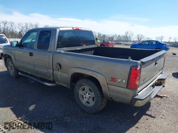 ✅ 2007 Chevrolet Silverado 1500 Work Truck • VIN: 1GCEK19Z07E117808 • Lot: 41968153. Listed on IAAI with 152,165 mi. Free auction sales archive from the USA and detailed vehicle history report at DreamBid. Image 3.