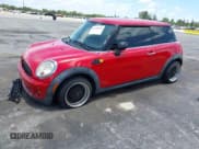 ✅ 2010 MINI Hardtop • VIN: WMWMF3C5XATZ66894 • Lot: 42558546. Wystawiony na IAAI z przebiegiem 116 494 mil. Bezpłatny archiwum sprzedaży aukcyjnych z USA i szczegółowy raport historii pojazdu na DreamBid. Zdjęcie 2.