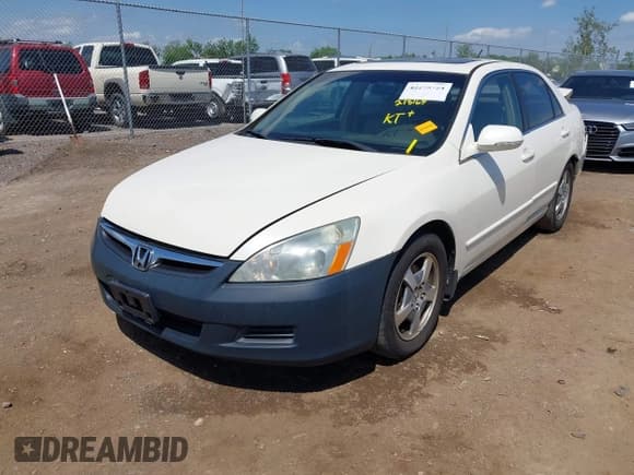 ✅ 2007 Honda Accord • VIN: JHMCN36567C003317 • Лот: 42275724. Опубликован ранее на IAAI с пробегом 218 169 миль. Бесплатный доступ к архиву аукционных продаж из США и подробный отчёт об истории автомобиля на DreamBid. Изображение 2.