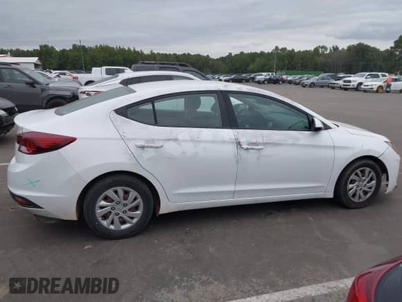2019 Hyundai Elantra SE с VIN 5NPD74LF4KH472986, выставлен на аукционе IAAI как лот 43225595 с пробегом 151 755 миль миль и . История ставок и продаж доступна на DreamBid. Изображение 13.