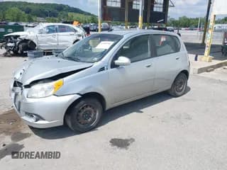 ✅ 2011 Chevrolet Aveo 1LT • VIN: KL1TD6DE0BB206637 • Lot: 42980786. Wystawiony na IAAI z przebiegiem 184 550 mil. Bezpłatny archiwum sprzedaży aukcyjnych z USA i szczegółowy raport historii pojazdu na DreamBid. Zdjęcie 2.