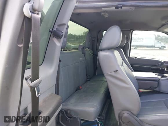 ✅ 2015 Ford F-250 XLT • VIN: 1FT7X2A65FEC57448 • Lot: 41552596. Listed on IAAI with 113,158 mi. Free auction sales archive from the USA and detailed vehicle history report at DreamBid. Image 8.