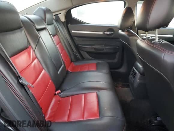 2010 Dodge Charger SXT с VIN 2B3CA3CV2AH187064, выставлен на аукционе Copart как лот 79596274 с пробегом 139 991 миль миль и Списание • Salvage title. История ставок и продаж доступна на DreamBid. Изображение 10.