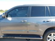 ✅ 2017 Lexus GX 460 • VIN: JTJBM7FX9H5152672 • Лот: 43131388. Опубликован ранее на IAAI с пробегом 135 635 миль. Бесплатный доступ к архиву аукционных продаж из США и подробный отчёт об истории автомобиля на DreamBid. Изображение 14.