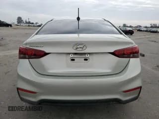 ✅ 2019 Hyundai Accent SEL • VIN: 3KPC24A35KE051799 • Лот: 80616174. Опубликован ранее на Copart с пробегом 53 274 миль. Бесплатный доступ к архиву аукционных продаж из США и подробный отчёт об истории автомобиля на DreamBid. Изображение 6.