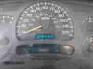 2004 Chevrolet Silverado 1500 Z71 z VIN 2GCEK13T741321958, wystawiony jako IAAI lot #43230757 z przebiegiem 328 395 mil mil oraz . Historia ofert i sprzedaży dostępna na DreamBid. Obrazek 7.