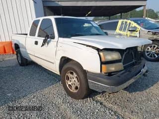 2004 Chevrolet Silverado 1500 LS with VIN 2GCEC19T241120487, listed as a IAAI auction lot 42413014 with 189,257 mi miles and . Bid and sale history available at DreamBid. Image 1.
