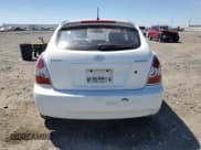 ✅ 2010 Hyundai Accent GS • VIN: KMHCM3AC9AU181150 • Лот: 58590035. Опубликован ранее на Copart с пробегом 131 192 миль. Бесплатный доступ к архиву аукционных продаж из США и подробный отчёт об истории автомобиля на DreamBid. Изображение 6.