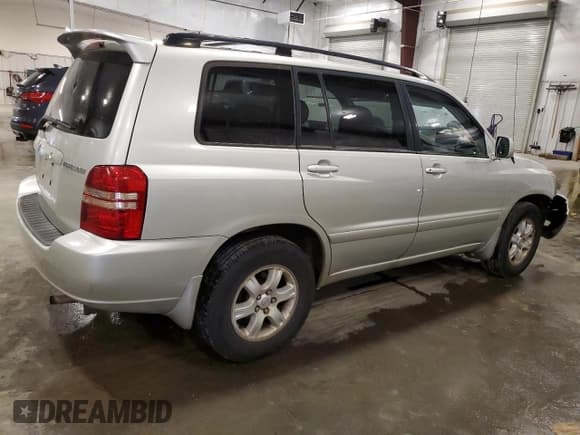 ✅ 2003 Toyota Highlander • VIN: JTEHF21A130157556 • Lot: 68172055. Wystawiony na Copart z przebiegiem 145 593 mil. Bezpłatny archiwum sprzedaży aukcyjnych z USA i szczegółowy raport historii pojazdu na DreamBid. Zdjęcie 3.