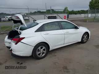 2021 Hyundai Elantra SE с VIN 5NPLL4AG2MH015857, выставлен на аукционе IAAI как лот 42537702 с пробегом 73 158 миль миль и . История ставок и продаж доступна на DreamBid. Изображение 4.