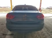 ✅ 2014 Volkswagen Passat SE • VIN: 1VWBS7A33EC052441 • Лот: 95112245. Опубликован ранее на Copart с пробегом 106 134 миль. Бесплатный доступ к архиву аукционных продаж из США и подробный отчёт об истории автомобиля на DreamBid. Изображение 6.