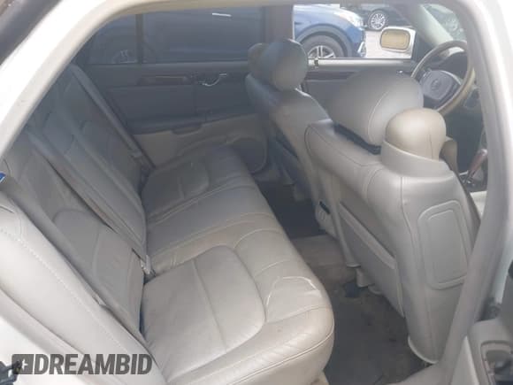 ✅ 2003 Cadillac DeVille DTS • VIN: 1G6KF57973U124663 • Лот: 43042100. Опубликован ранее на IAAI с пробегом 192 073 миль. Бесплатный доступ к архиву аукционных продаж из США и подробный отчёт об истории автомобиля на DreamBid. Изображение 8.