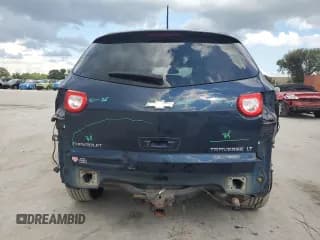 ✅ 2009 Chevrolet Traverse 2LT • VIN: 1GNEV23D39S136293 • Lot: 73738554. Wystawiony na Copart z przebiegiem 143 878 mil. Bezpłatny archiwum sprzedaży aukcyjnych z USA i szczegółowy raport historii pojazdu na DreamBid. Zdjęcie 6.