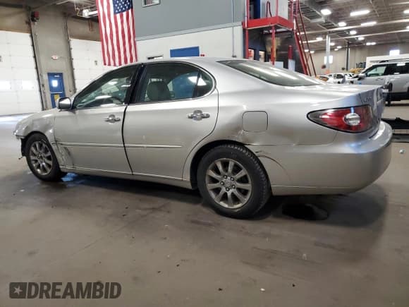 ✅ 2002 Lexus ES 300 • VIN: JTHBF30G420076781 • Лот: 91434765. Опубликован ранее на Copart с пробегом 299 447 миль. Бесплатный доступ к архиву аукционных продаж из США и подробный отчёт об истории автомобиля на DreamBid. Изображение 2.