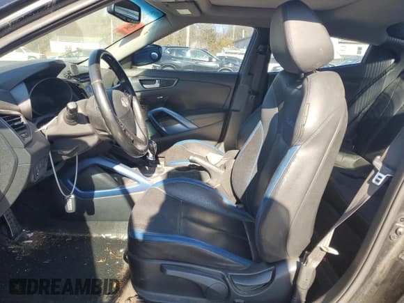 ✅ 2013 Hyundai Veloster Turbo • VIN: KMHTC6AE7DU157357 • Лот: 48465045. Опубликован ранее на Copart с пробегом 91 954 миль. Бесплатный доступ к архиву аукционных продаж из США и подробный отчёт об истории автомобиля на DreamBid. Изображение 7.